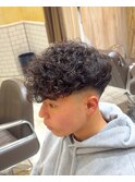 スペインカール フェード 海外風 メンズパーマ