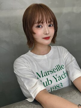 ロンドプロフィール 浦和(Lond profil) イメチェン ボブ 外ハネボブ 美髪 ホワイトブロンド 韓国