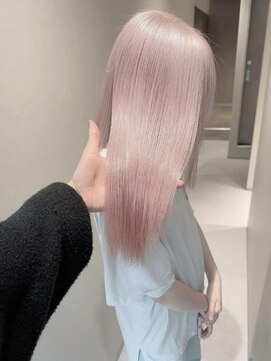 ロング　ケアブリーチ　ミルクティーベージュ　顔まわり　10代