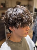 エクファフォーメンホワイト 大津 南草津(EX-FA FOR MEN WHITE) 波巻きツイストスパイラル/リバースセンターパート/瀬田
