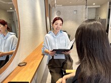 展(テン)の雰囲気(髪質改善ヘアエステ施術中♪)