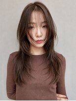 トリッカ シブヤ(TRICCA SHIBUYA)&nbsp;ハッシュレイヤーカット/透明感ブラウン/シースルーバング/小顔