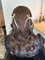 トエン(toen)&nbsp;参列におすすめ！ハーフツインアレンジ