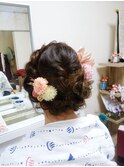 編み込みルーズシニヨン