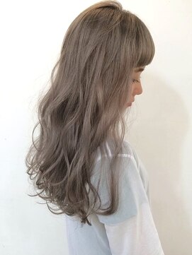 ネス(ness) [RIMMA] 外国人風★クリーミーホワイトベージュ