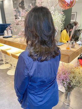 エイゾー(EIZO) 【水倉】表参道/レイヤーカット/フェイスレイヤー/ハイライ