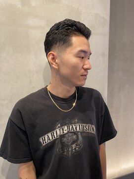 フランクスバーバーザスタンド(Frank’s barber the stand) 濡れパンオールバックスキンフェードE