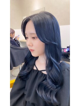 ジゼル 博多(GiseL) 【かじ】艶感blue/GiseL @kaji_de_experiences