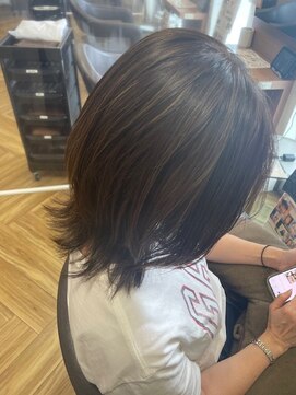 ルシードスタイル バレッタ(LUCIDO STYLE BARRETTA) 白髪ぼかしハイライト