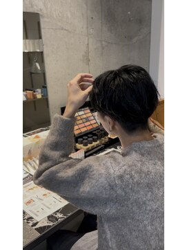 ミリ(milli Produce by ITAKURA) フェザーショート