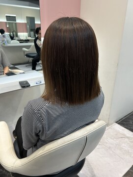 テテ(TETE) ミディアムボブ/縮毛矯正