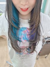 オースリー(O-suriy) ハイライト/インナーカラー/ビビットカラー