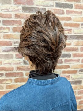 ヘアメイク アーム(hair make. Arm) ショートレイヤー