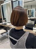 大人女性のふんわりボブ。