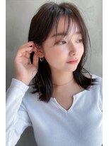 ヘアーズ ベリー 香椎店(hairs BERRY)&nbsp;BERRY大人ミディ大人レイヤーナチュラルくびれヘアアッシュ