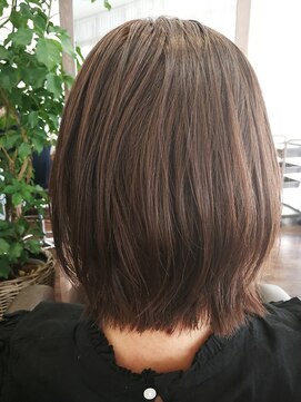 ナトゥーラ 滝ノ水店(Natura) 切りっぱなしボブ