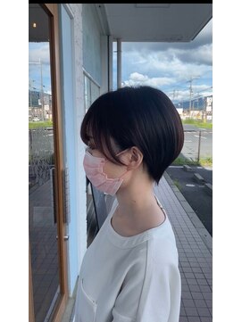 クララ カシハラ(CLALA Kashihara) 人気の丸みショート♪
