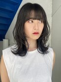 ロングレイヤーウルフカットブルーブラックイルミナカラー