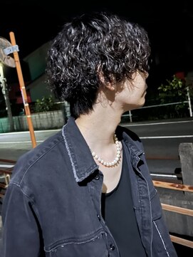 ヘアショップ ホップエム(HAIR SHOP HOP M) センターパート/ツイストスパイラルパーマ