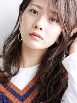 オリ 仙台(Oli) 着物ヘア/ダークアッシュ/ミディアムレイヤーカット［仙台］