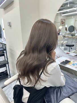 シェノン サントル(CHAINON CENTRE) ゆるふわカール/セミディ/シアーカラー/姫カット