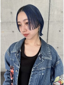 レコ 渋谷(LECO) ディープブルーセンターパートボブ