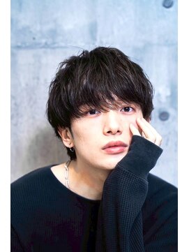 ワンズナゴヤ 名古屋栄店(ONE's NAGOYA) スペインカールスパイキーショートブルーブラックフェザーパーマ