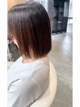 エン(En,) 自然な縮毛矯正でお悩み解決◎