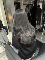 アクアオモテサンドウ(ACQUA omotesando)&nbsp;☆ブリーチなしダブルカラーアッシュグレージュハッシュカット