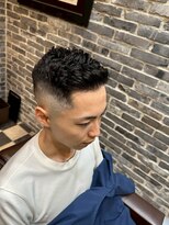 ミリオンバックス 御徒町店(Million Backs)&nbsp;御徒町/刈り上げセンターパート/波巻きツイストスパイラル