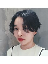 ケイトテイラー(KATETAYLOR) 【山庄司 祐希】前下がりニュアンスセンターパート