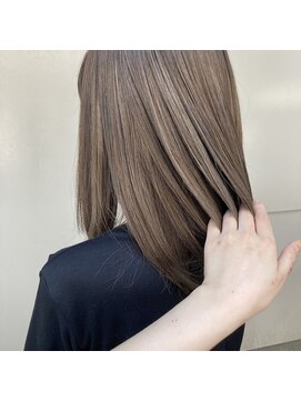 セブンベルベット(7 Velvet) 寒色ベージュ☆【KAORI SHINJYO】