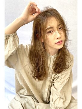 ジーナ 渋谷駅前(Zina) 【Zina 渋谷】耳かけ×シフォンベージュ