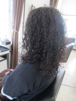 コア フィール ア デイ(COIFFURE A DAY)&nbsp;【M3D見附今町】スパイラルパーマ