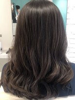 リーホリエ(Lee Horie)&nbsp;【kanna】コテ巻き風パーマ