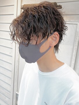 フェール(faire) センターパートウルフ・波巻き×ツイストスパイラルパーマ