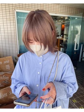 サロン シー(salon sea) salon sea 1回ブリーチ ナチュラルベージュ ウルフ