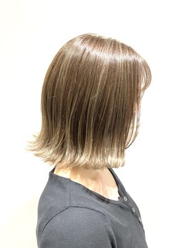 アマレット(Amaretto) 切りっぱなしハイライトグラデーション