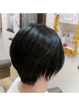 エム クゥール m.coeur ナチュラルショート