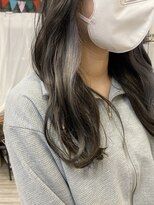 フラバー(flover)&nbsp;ブリーチ２回~インナーホワイトグレージュ 2030代40代【miyabi】