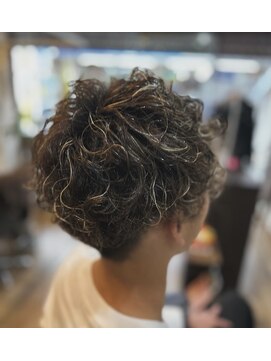 エスグラッド(S.glad) 波巻きスパイラル