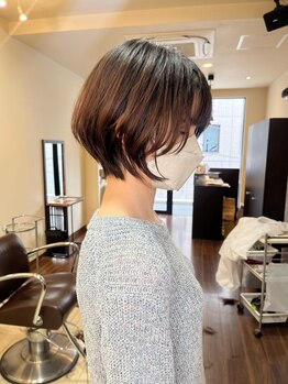 シオ ヘアー デザイン(Sio. hair design)の写真/【西新駅徒歩5分/商店街内】手ぐしでキマる計算された繊細なカット★盛れる顔まわりで、新しい自分を発見♪