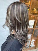 センジュ(Senju)&nbsp;グレージュハイライト