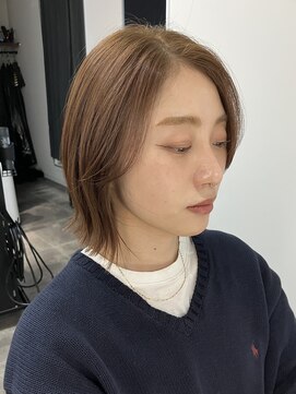 アフィナー 新宿(Afinar) オリーブベージュ