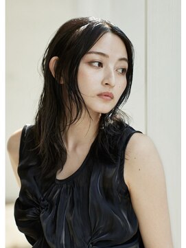 オブ ヘアー 自由が丘 ウエスト(Of HAIR WEST) ウェーブミディアム