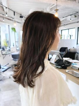 エイス 梅田 中津(Ace) ロングレイヤーカット　ベージュカラー