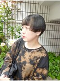 ショートボブ