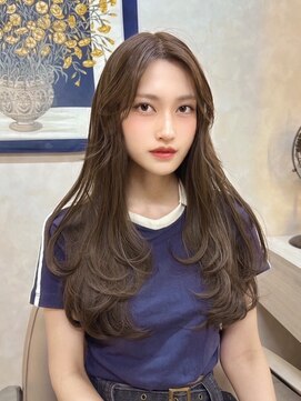 トリア(the tria) 【seito】レイヤーカット/透明感カラー/小顔カット/髪質改善