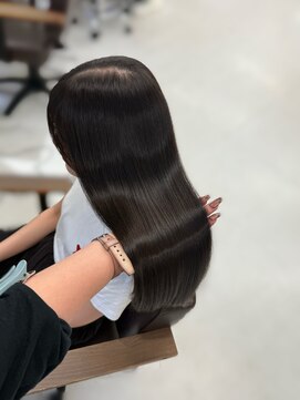 ハピネス 梅田茶屋町店(HAPPINESS) レイヤーカット/髪質改善トリートメント/ブリーチなし/透明感