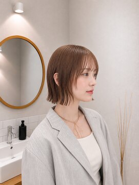 フォト 新宿三丁目(foto) 髪質改善地毛風縮毛矯正くびれレイヤー切りっぱなしボブ